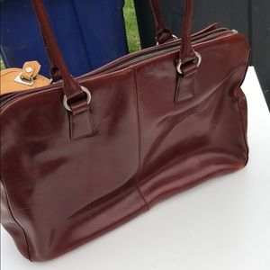 Hobo purse w/dust bag